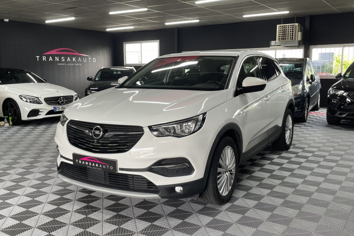 OPEL GRANDLAND X