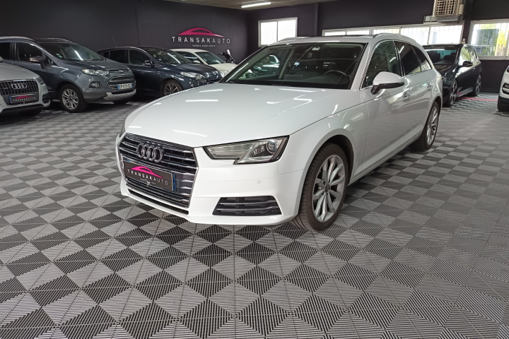 AUDI A4 AVANT