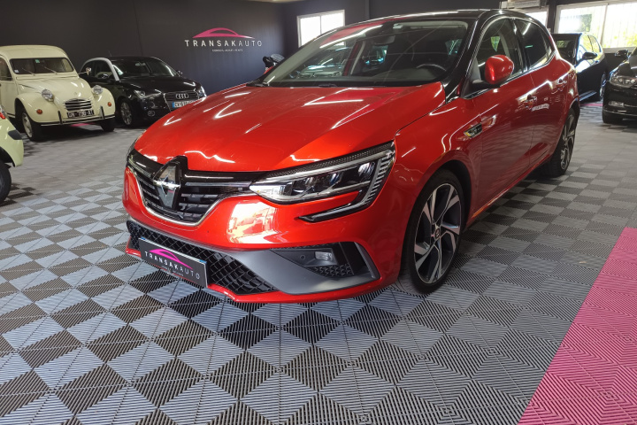 RENAULT MEGANE IV BERLINE