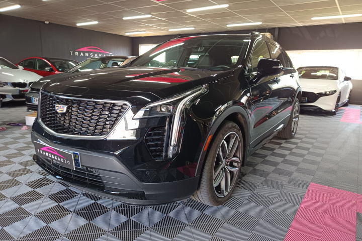 CADILLAC XT4