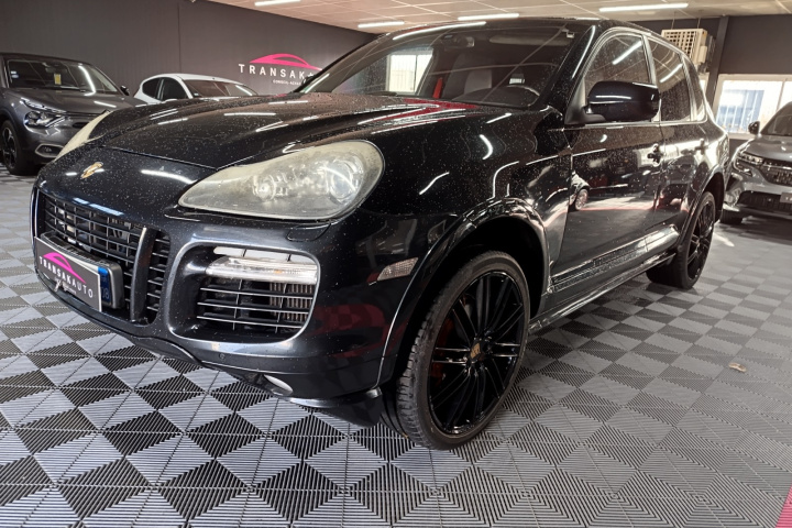 PORSCHE CAYENNE