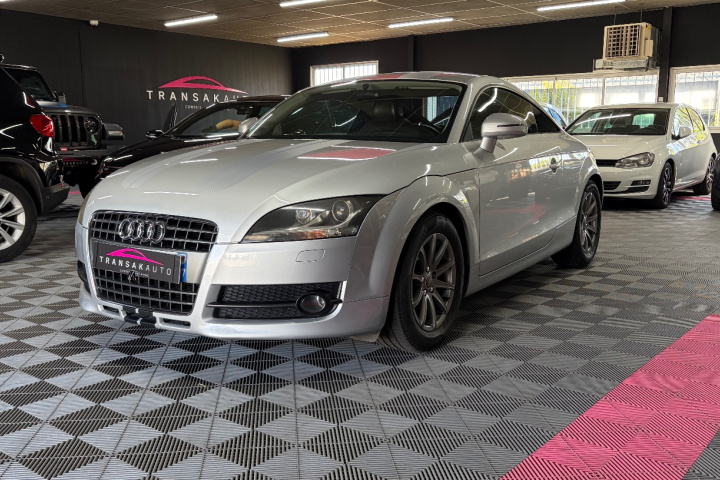 AUDI TT COUPE