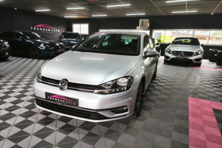 VOLKSWAGEN GOLF SW