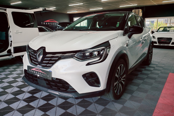 RENAULT CAPTUR