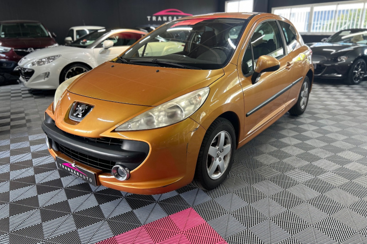PEUGEOT 207