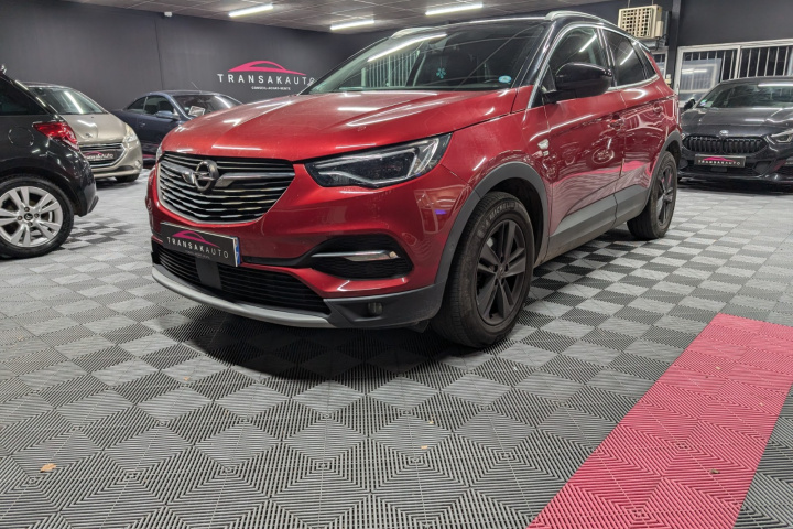 OPEL GRANDLAND X