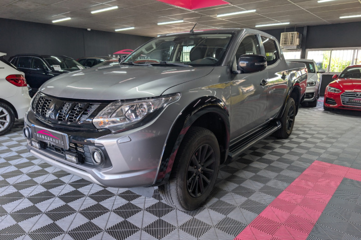 MITSUBISHI L200 DOUBLE CABINE