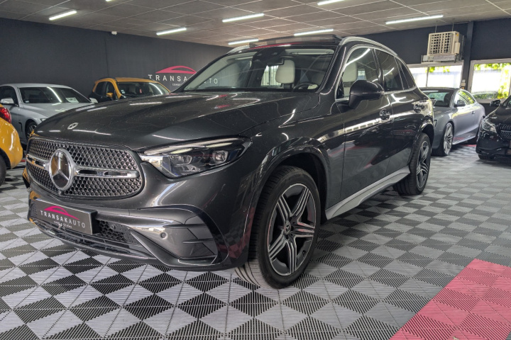 MERCEDES GLC