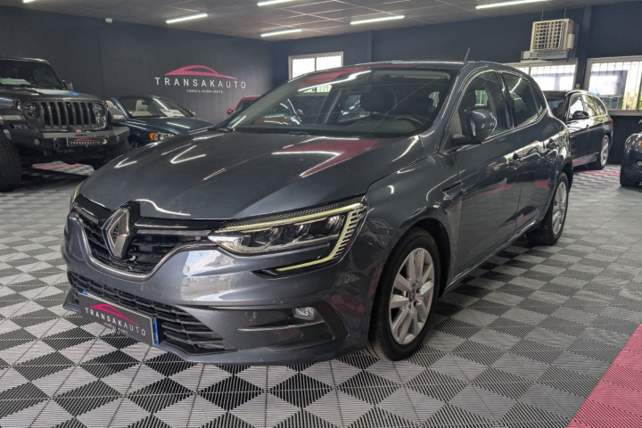 RENAULT MEGANE IV BERLINE