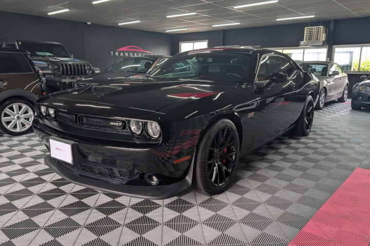 DODGE CHALLENGER